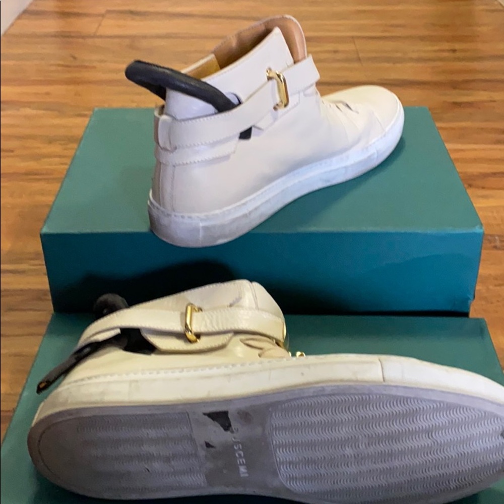 Buscemi - Picture 3 of 8